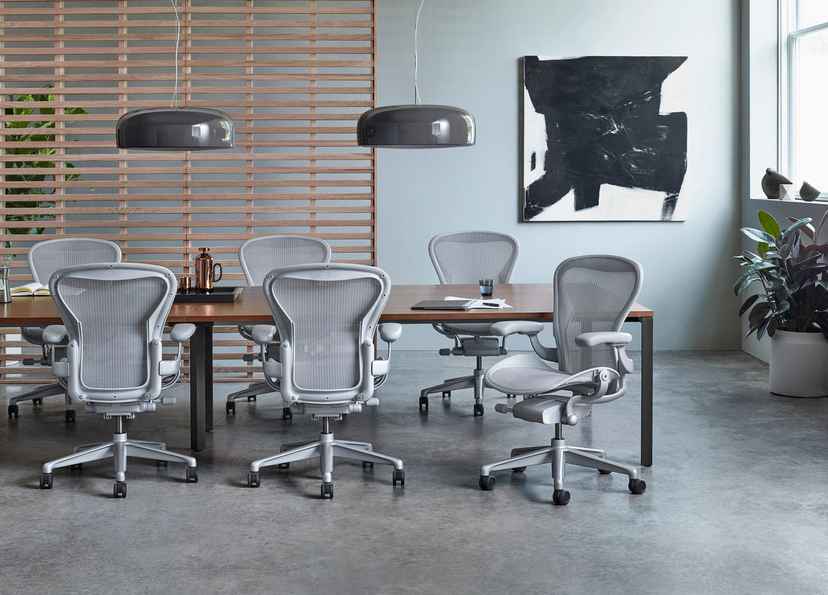 Executive Office Chair vs Task Chair Make the Right Decision! NPS
