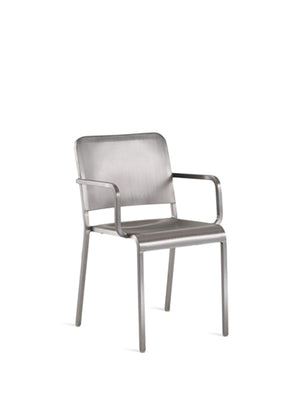 20-06 Armchair